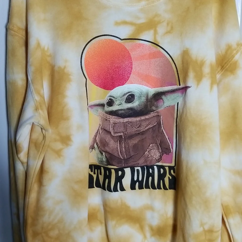 Stars Wars The Mandalorian Baby Yoda Sweatshirt